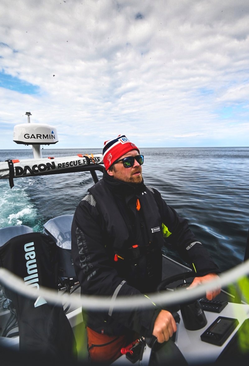 Vegard Berge Uglebakken på RIB-tur. Foto: Æventyr