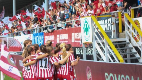 En historisk kvinnekamp på Romssa Arena