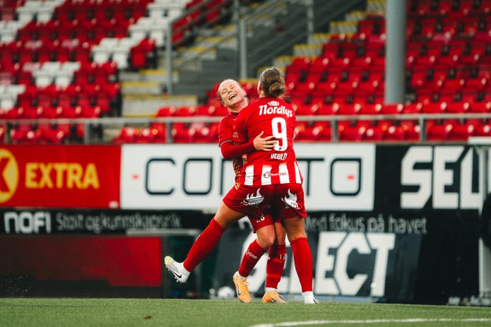 En herlig seriestart for jentene våre